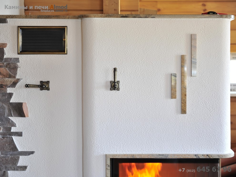Отделка камина с угловой топкой