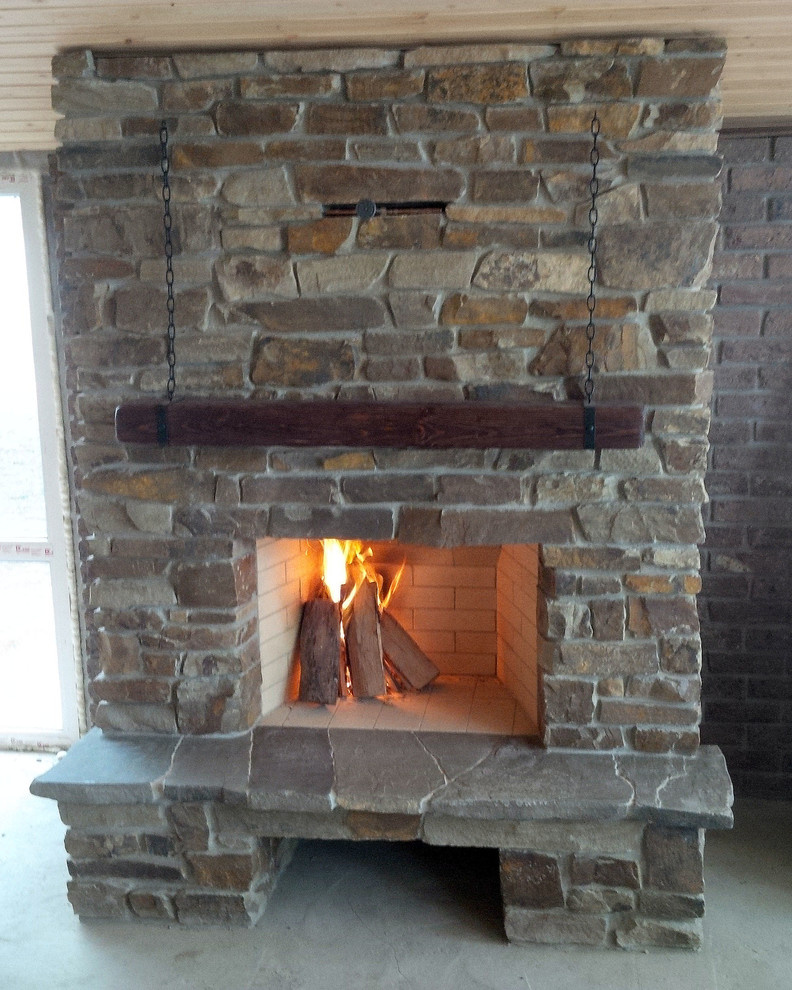 Камин в бутовом камне