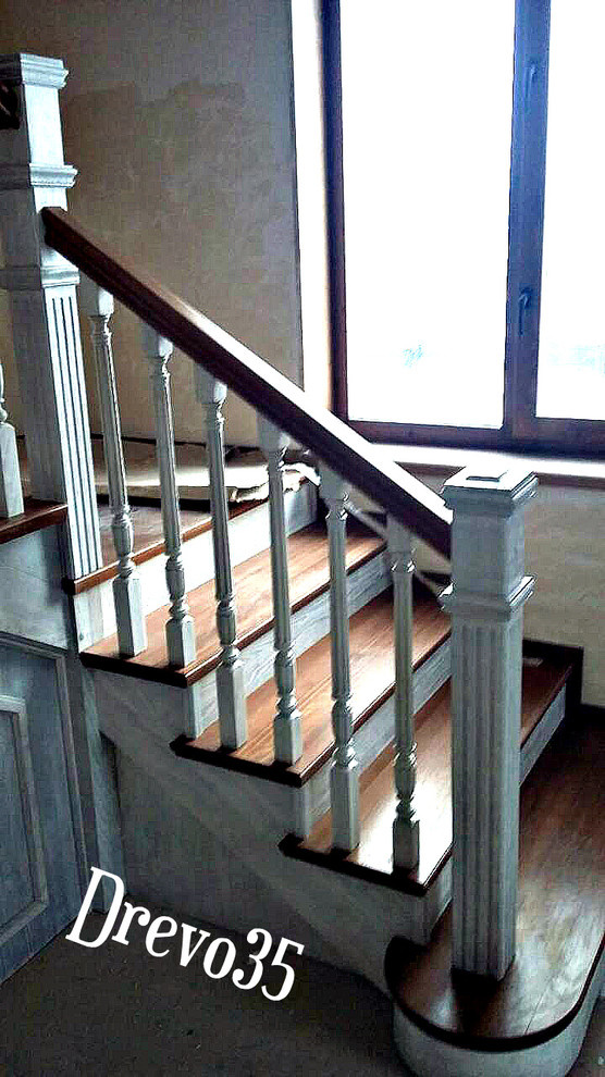 Белый/светлый орех