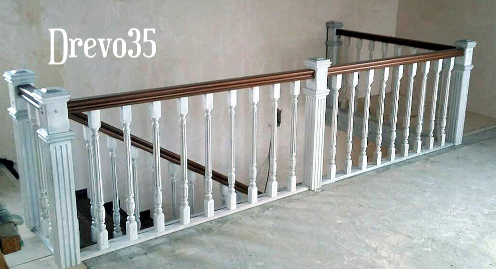 Обложка проекта: Белый/светлый орех