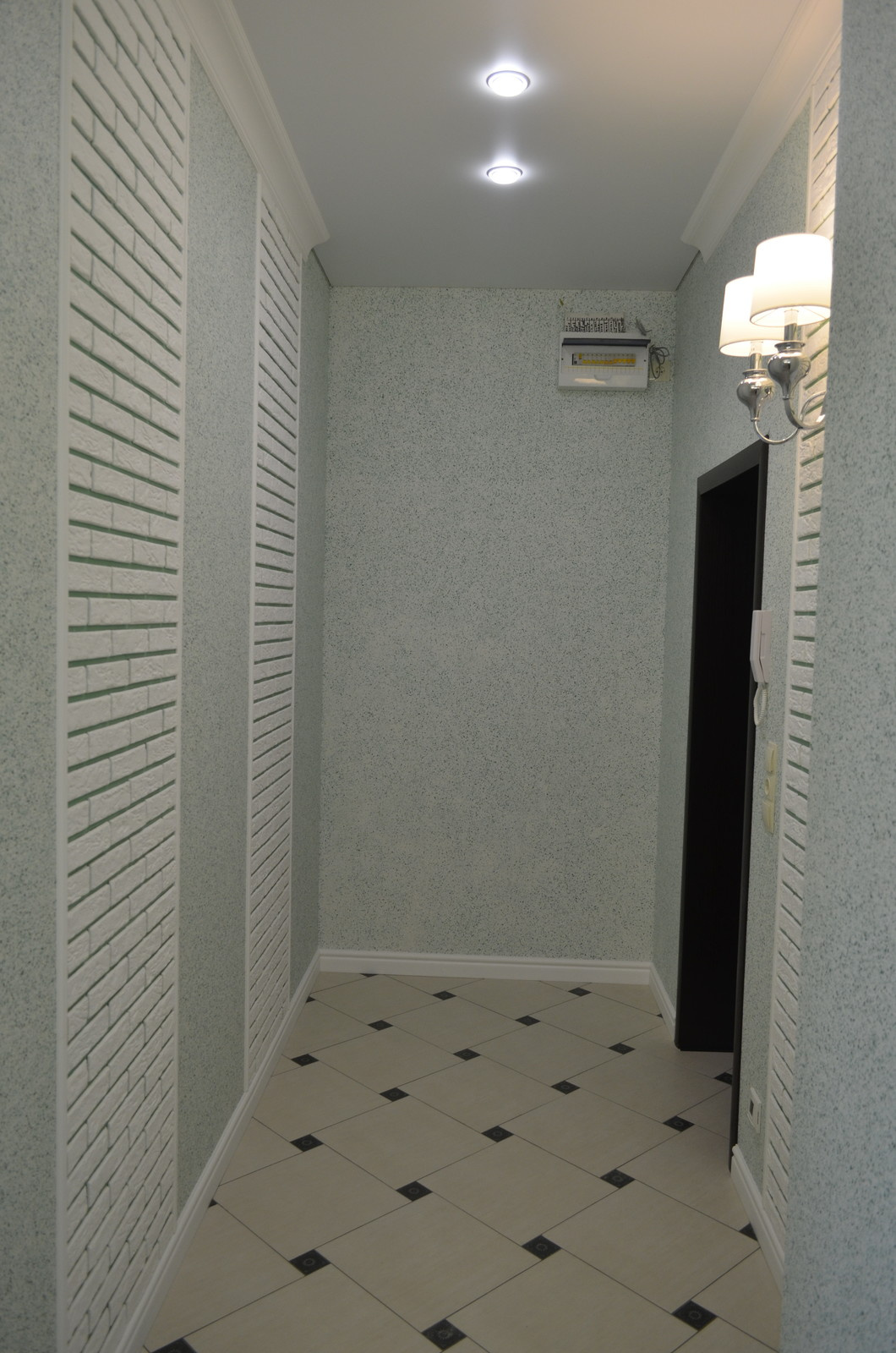 Прихожая на Ак.Жук