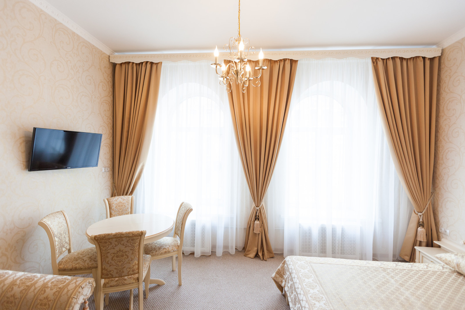 Отель "Версаль" в центре Петербурга