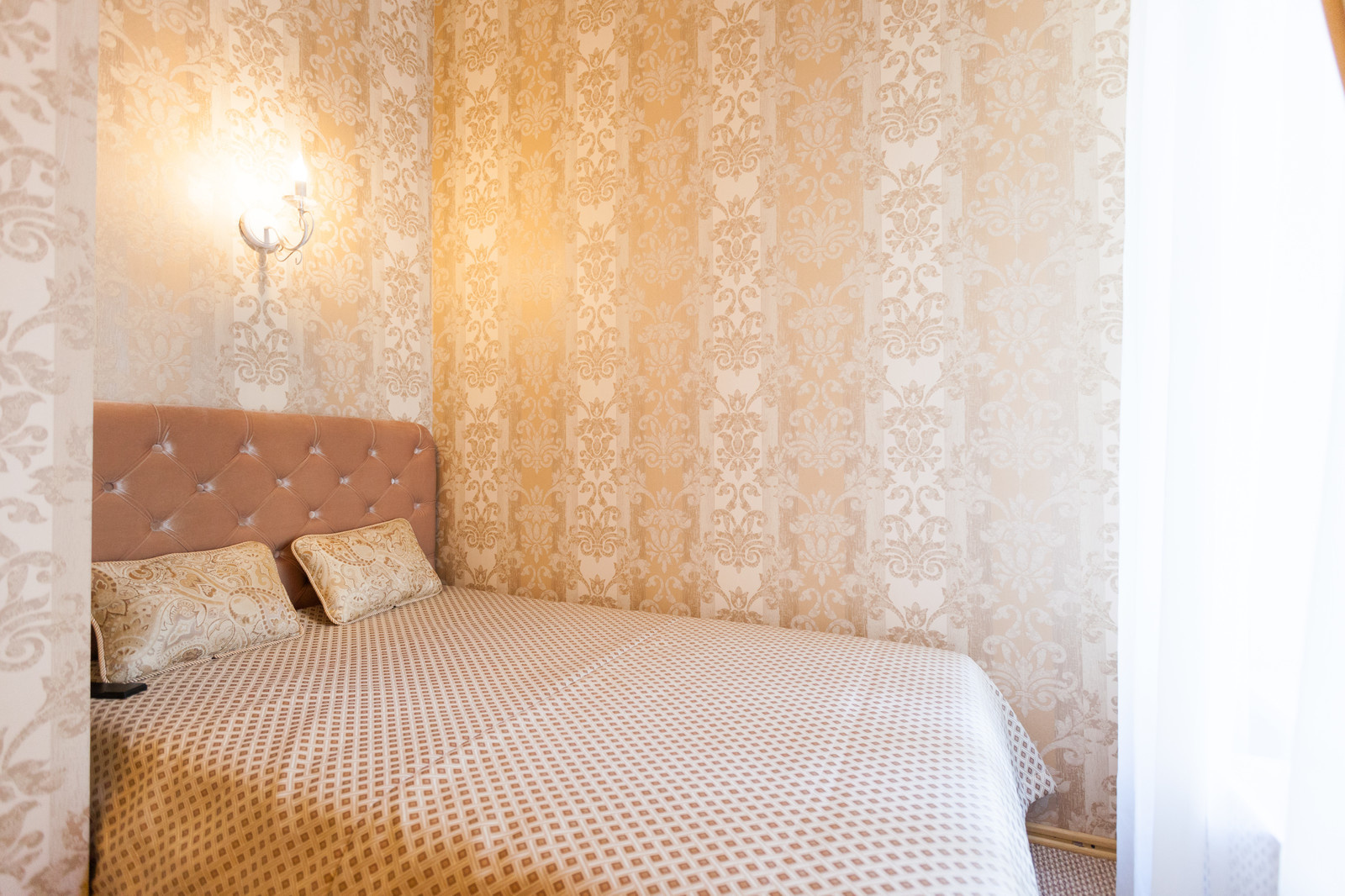 Отель "Версаль" в центре Петербурга