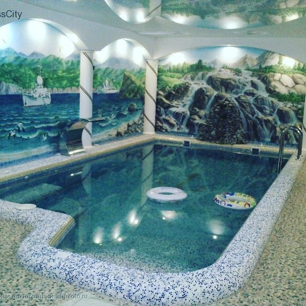 Обложка проекта: Бассейн