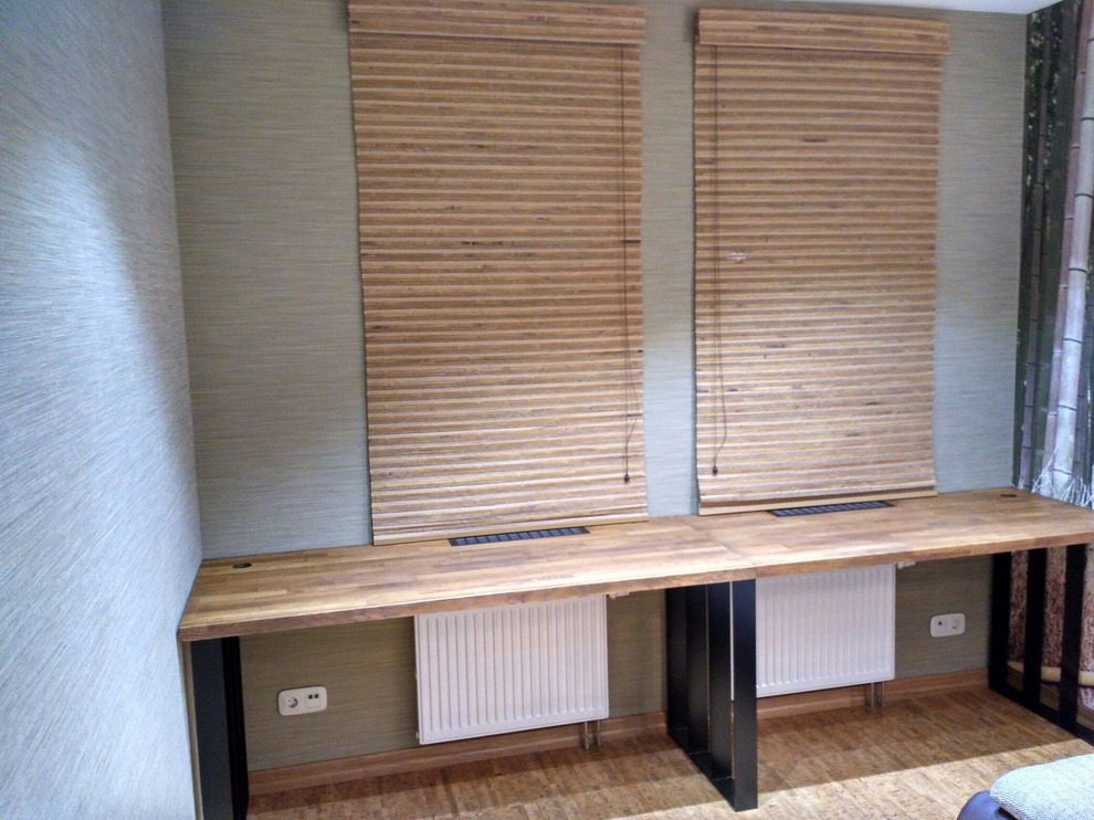 Рабочий стол-подоконник