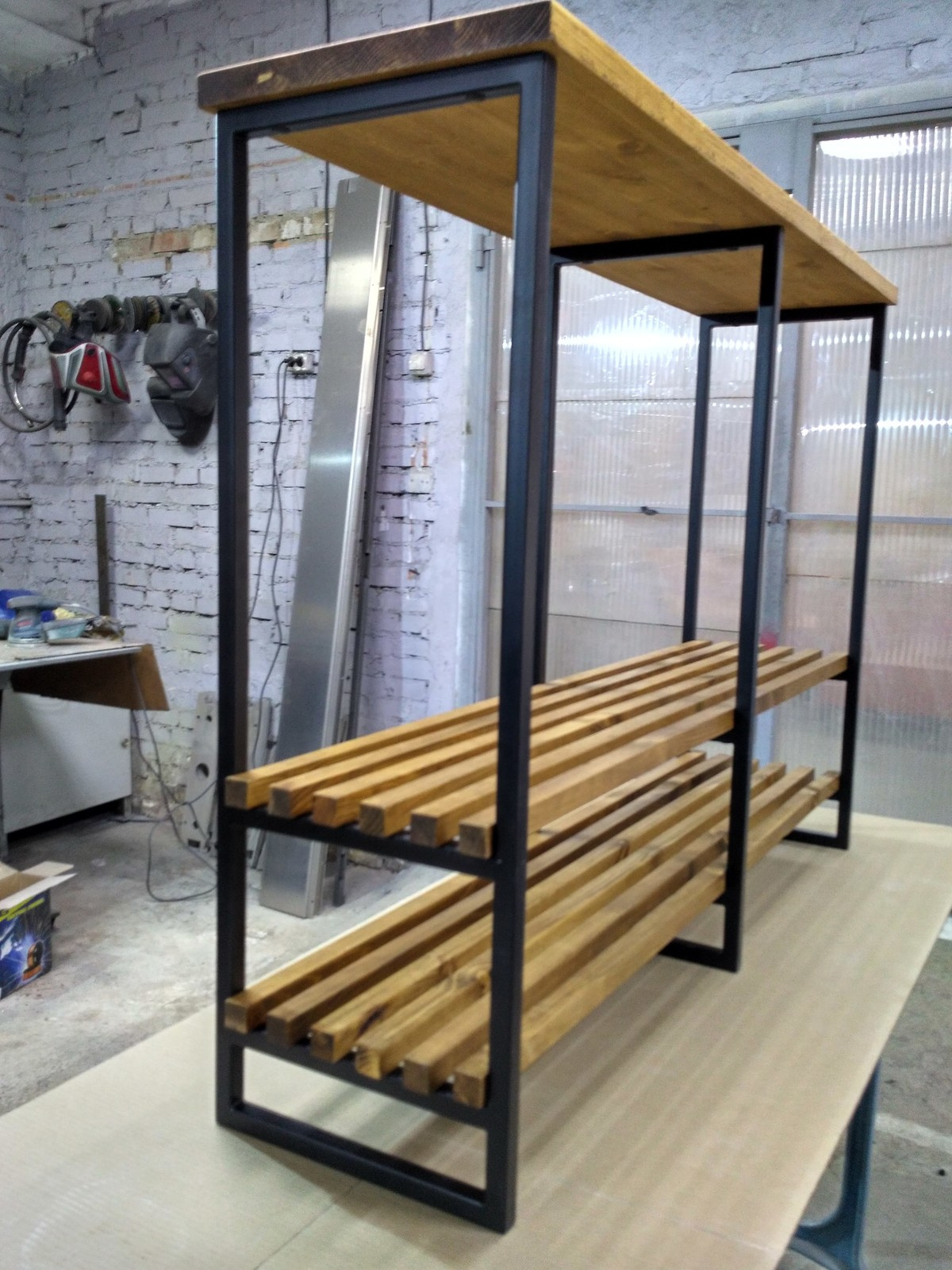 Консоль для обуви