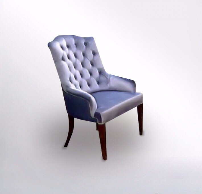 Столы и стулья