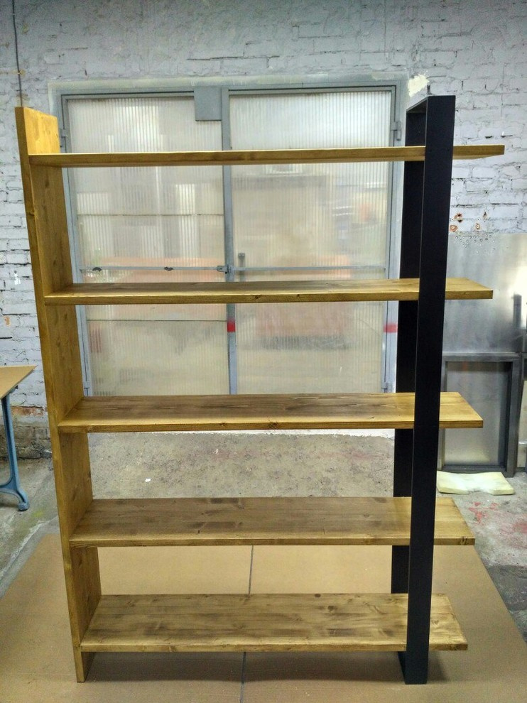 Обложка проекта: Деревянный стеллаж в стиле Лофт