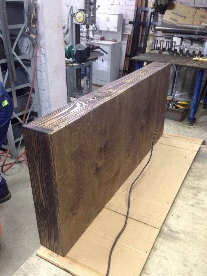 Световой короб из дерева