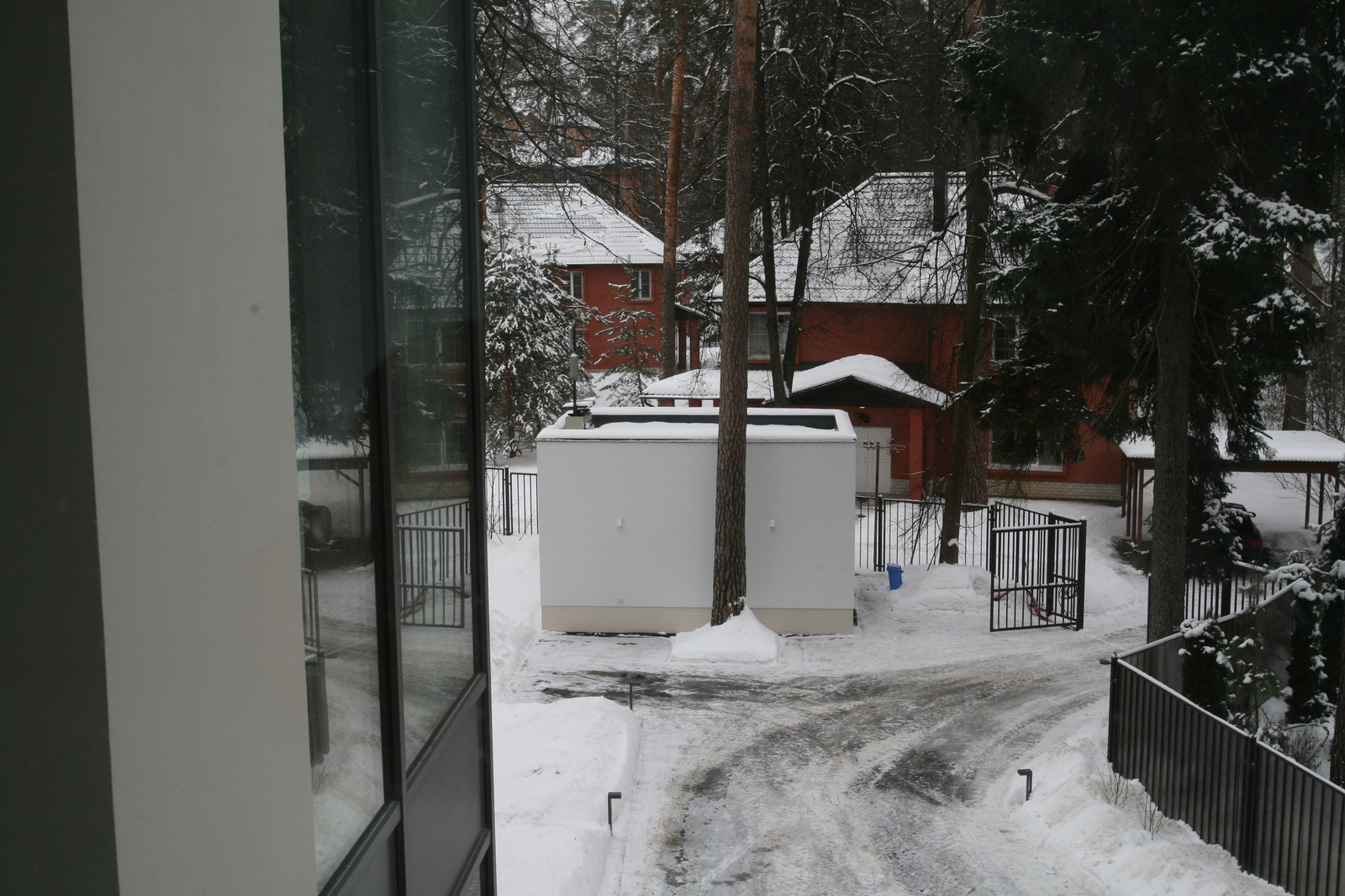 Домик охраны