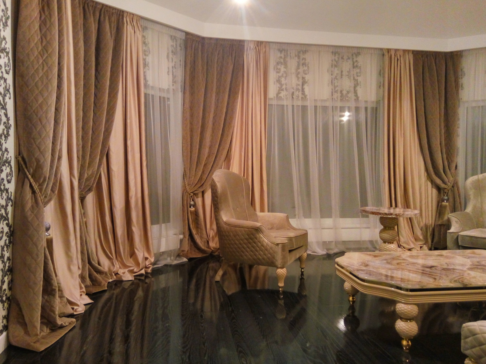 Оформление эркера