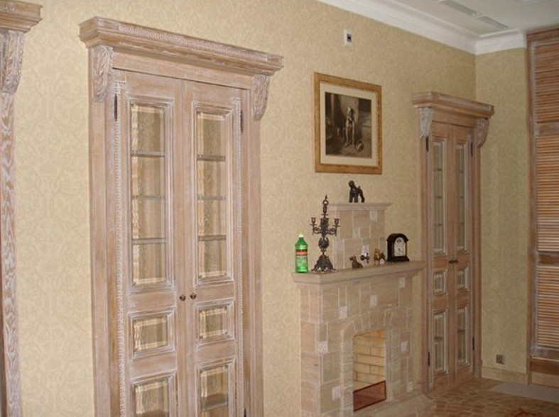 Нестандартные двери из дуба