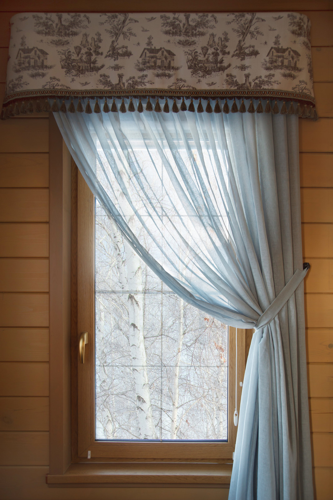 Дома и беседки из клееного бруса