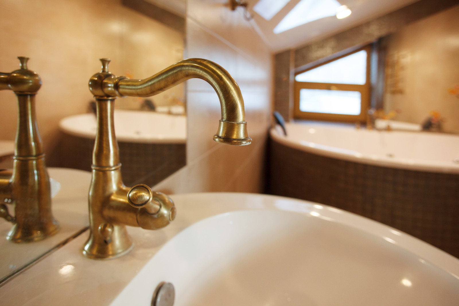 Дома и беседки из клееного бруса