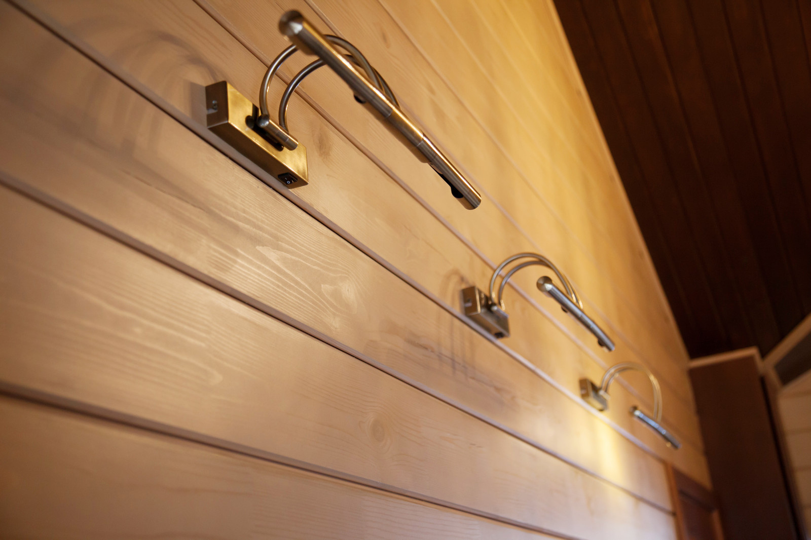 Дома и беседки из клееного бруса