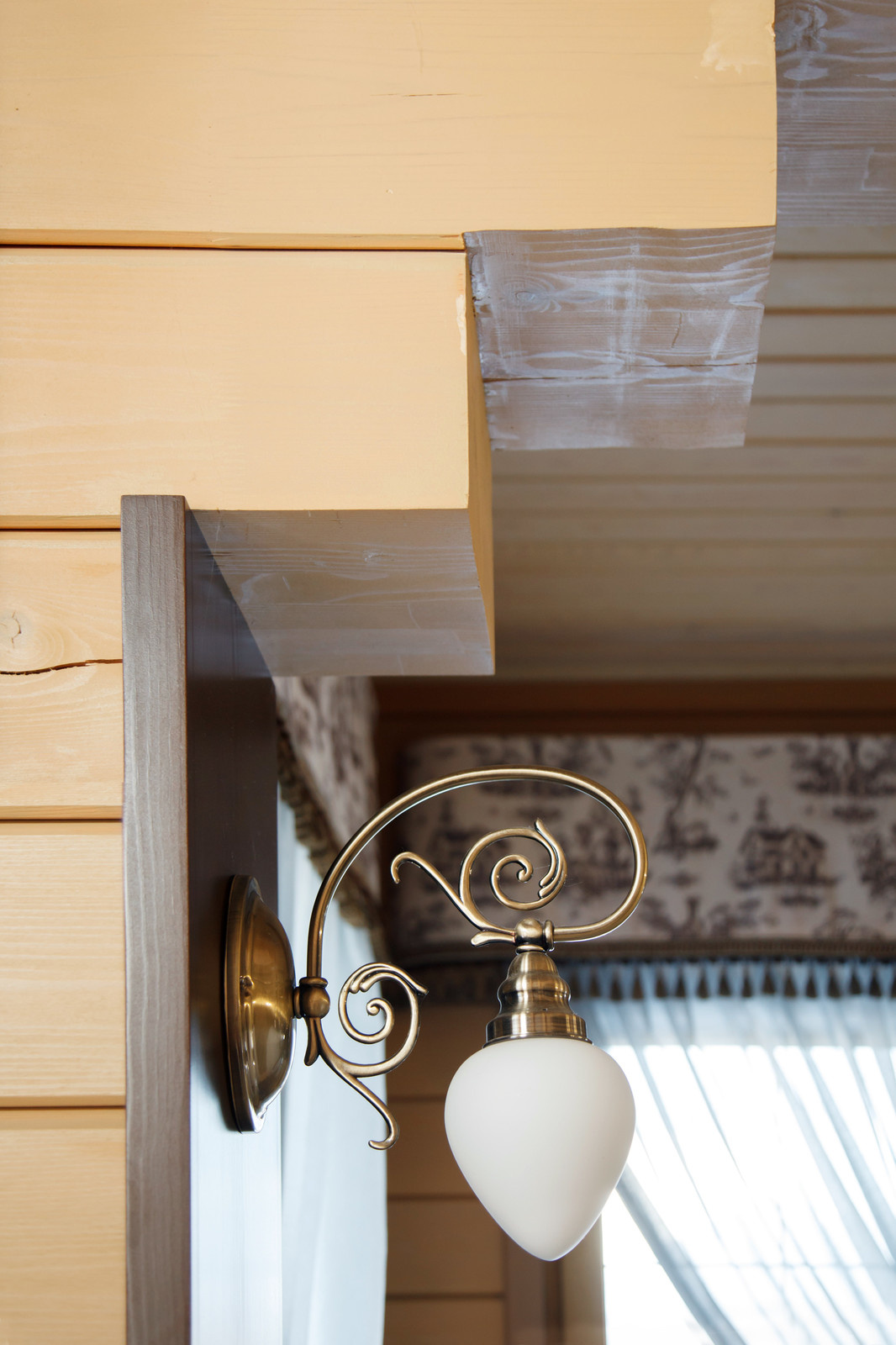 Дома и беседки из клееного бруса