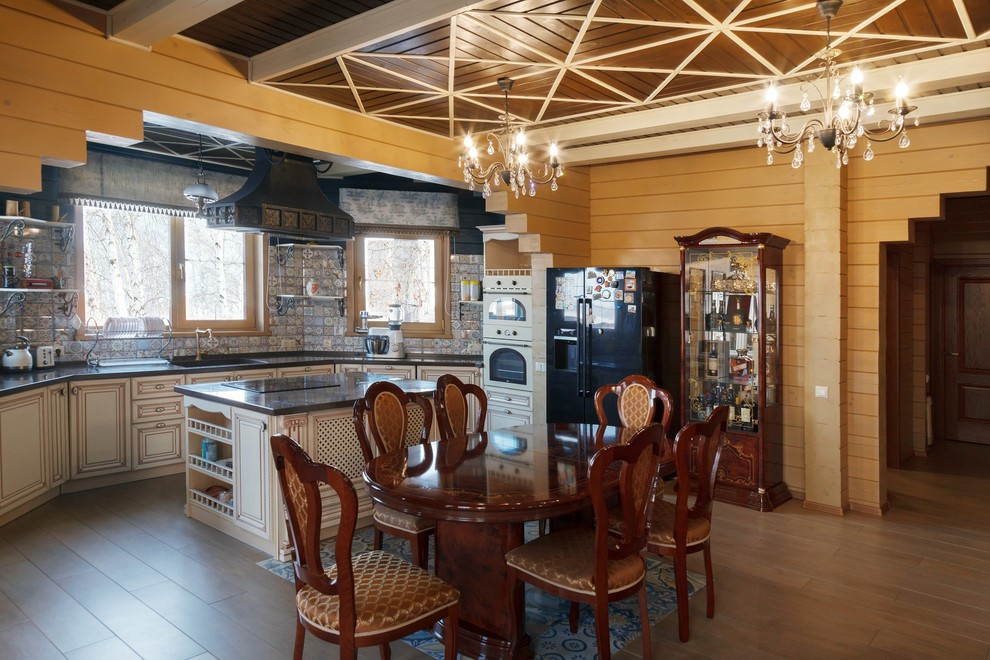 Дома и беседки из клееного бруса