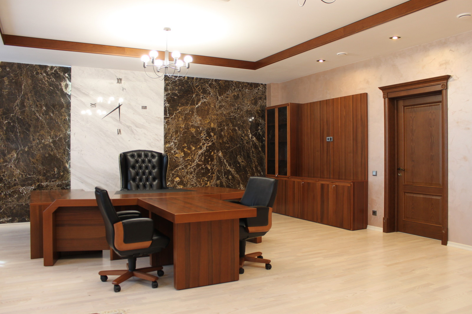 Обложка проекта: Кабинет президент класса