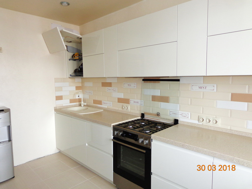 Кухня с фрезерованными ручками