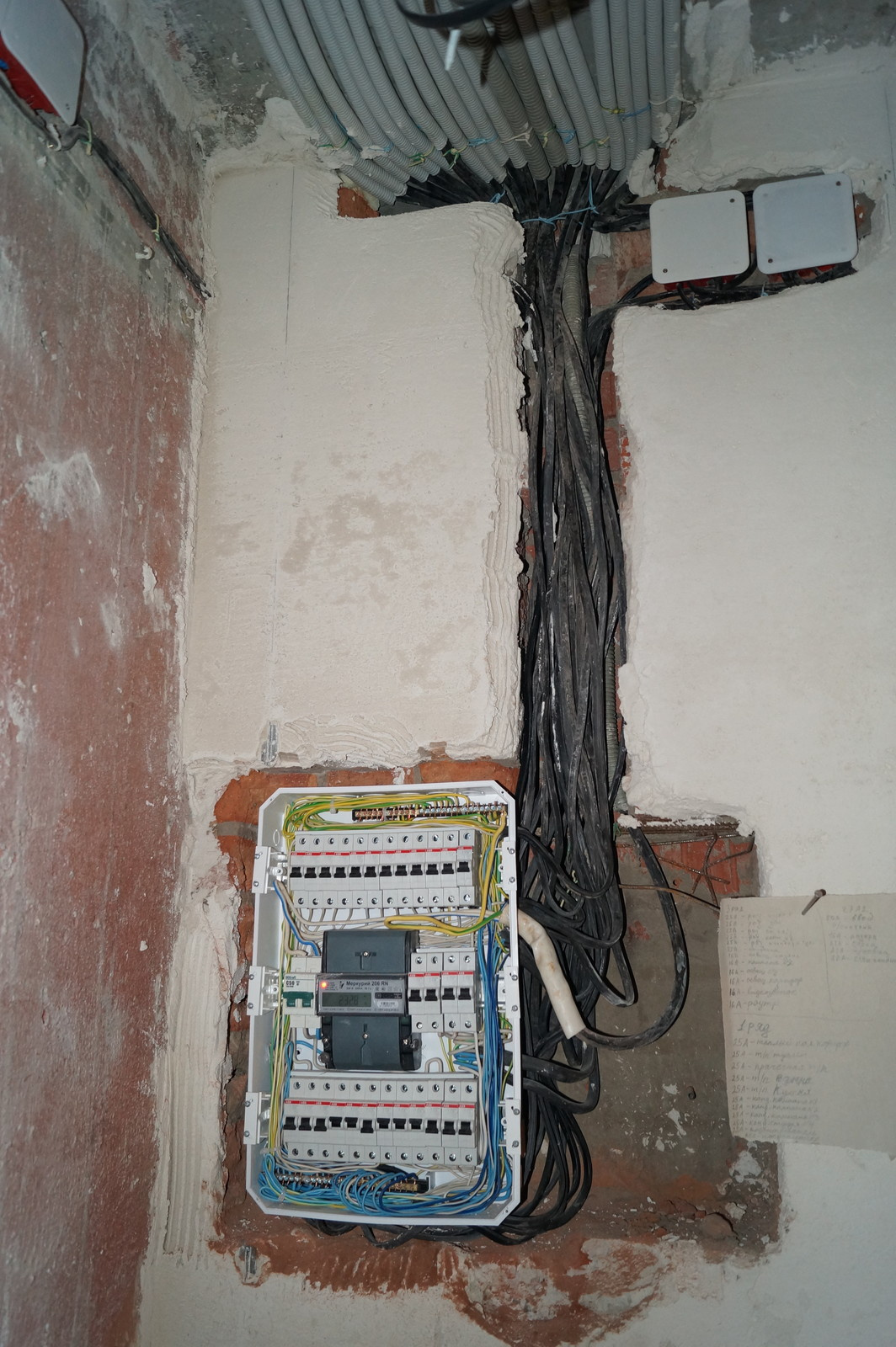 Квартира «секонд-хенд»: Что вас ждет при ремонте старой квартиры