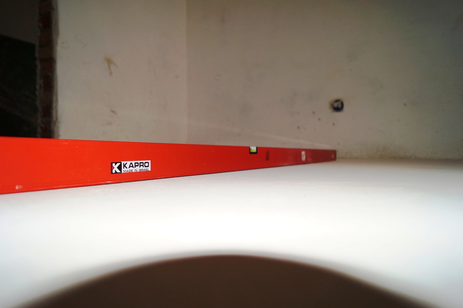 Контроль стяжки пола