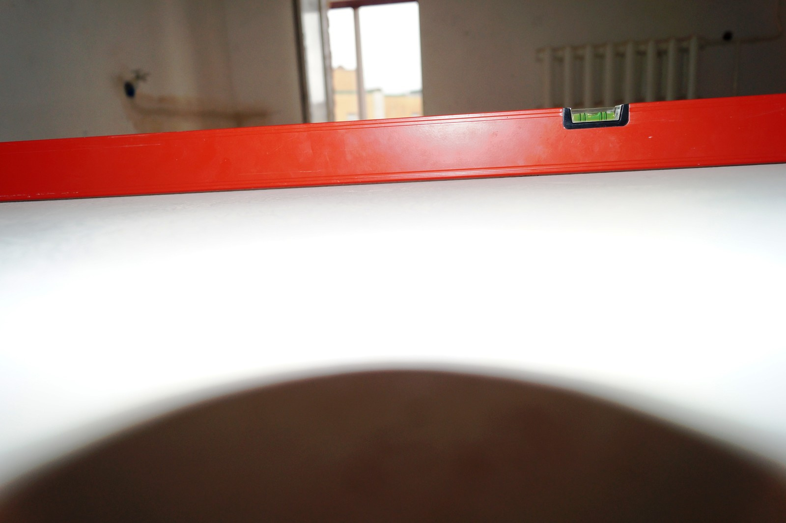 Контроль стяжки пола