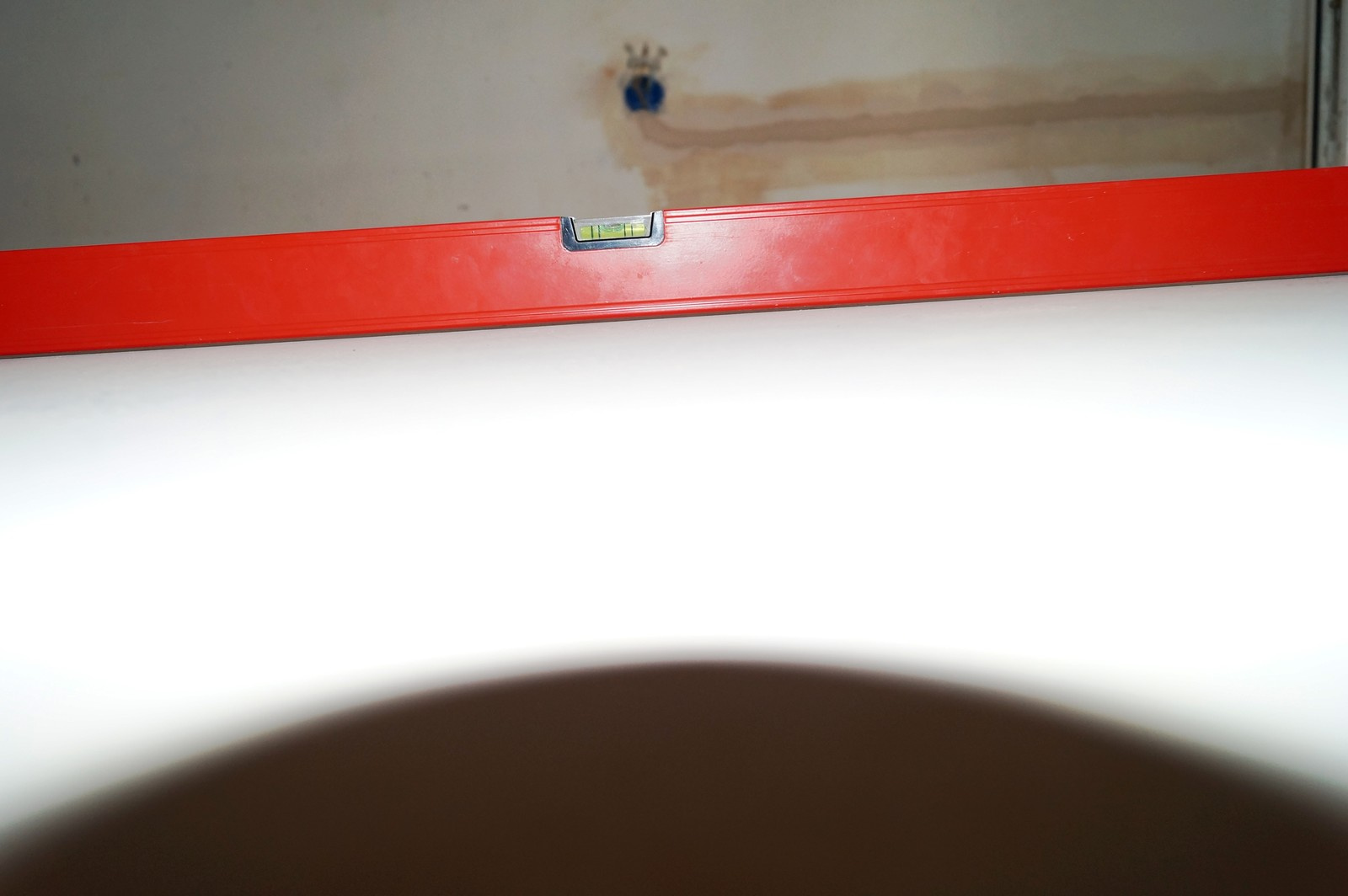 Контроль стяжки пола