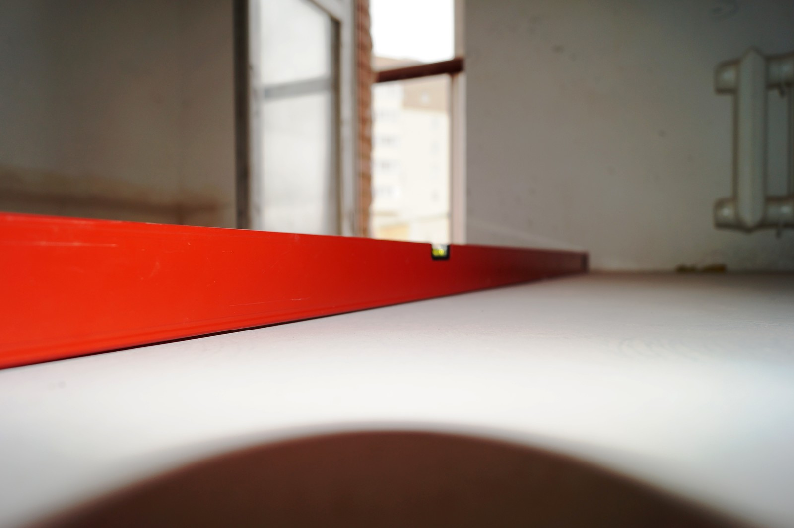 Контроль стяжки пола