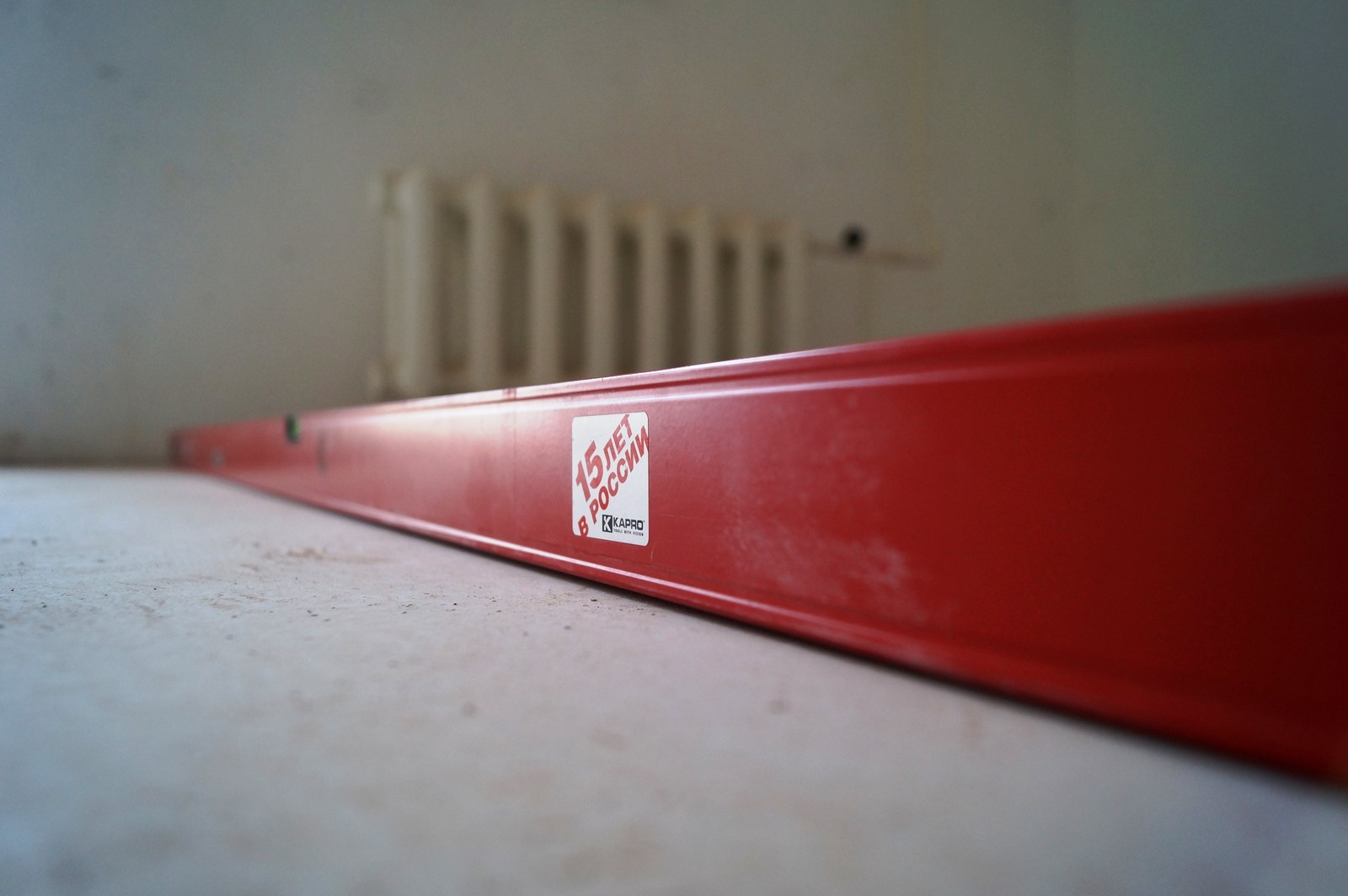 Контроль стяжки пола