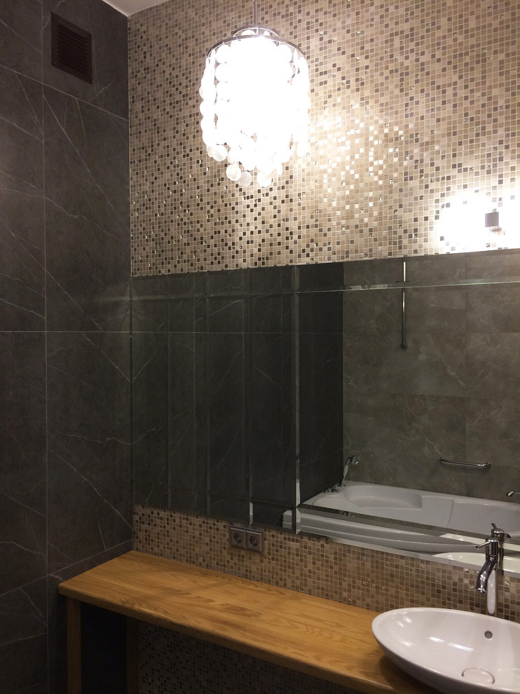 Интерьер в блокированном доме (TOWNHOUSE_COUNTRY)