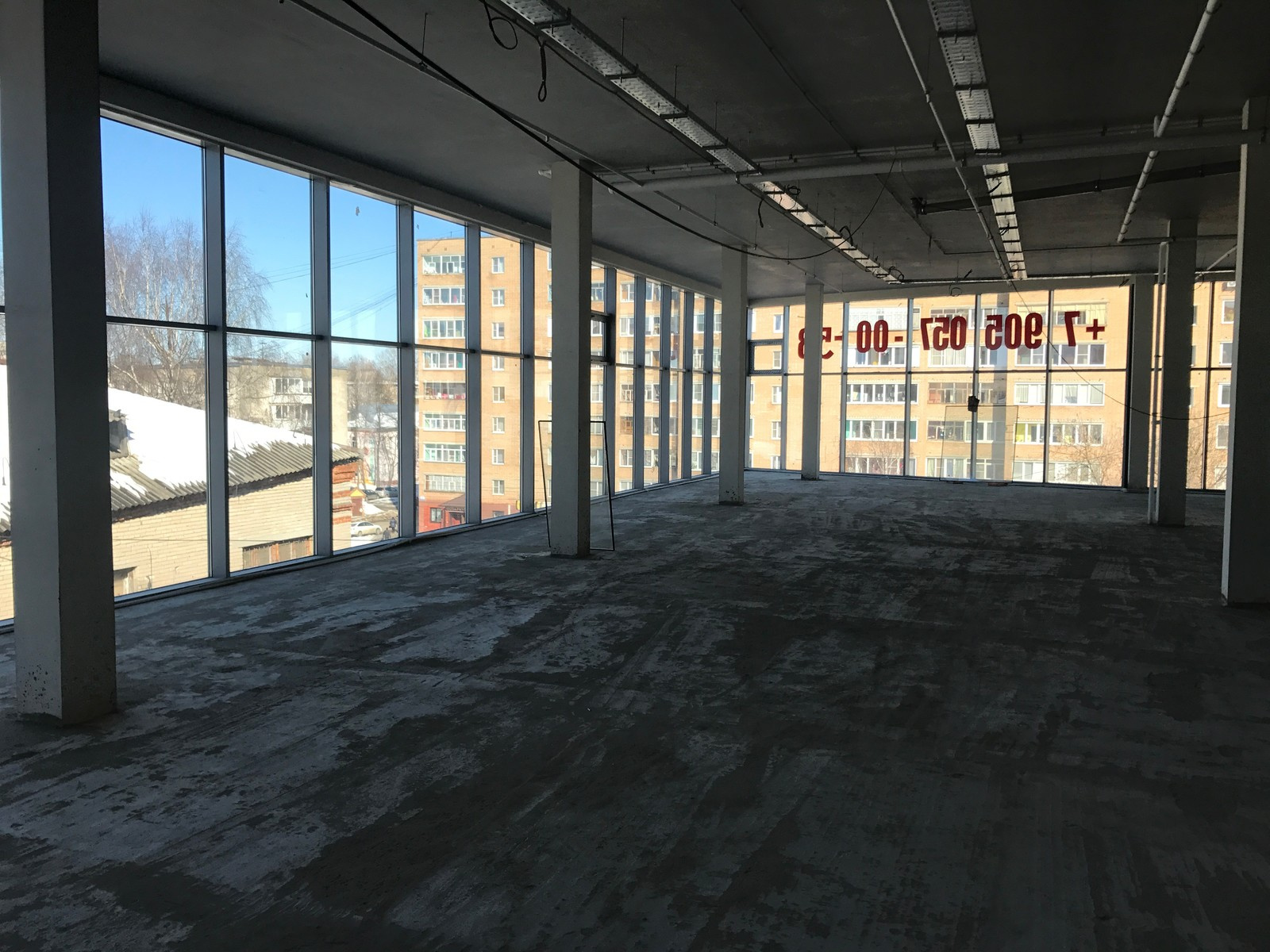 Обложка проекта: Остекление торгово-офисного центра