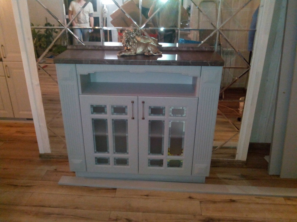 Обложка проекта: Джулия в г. Петушки Владимирской обл.