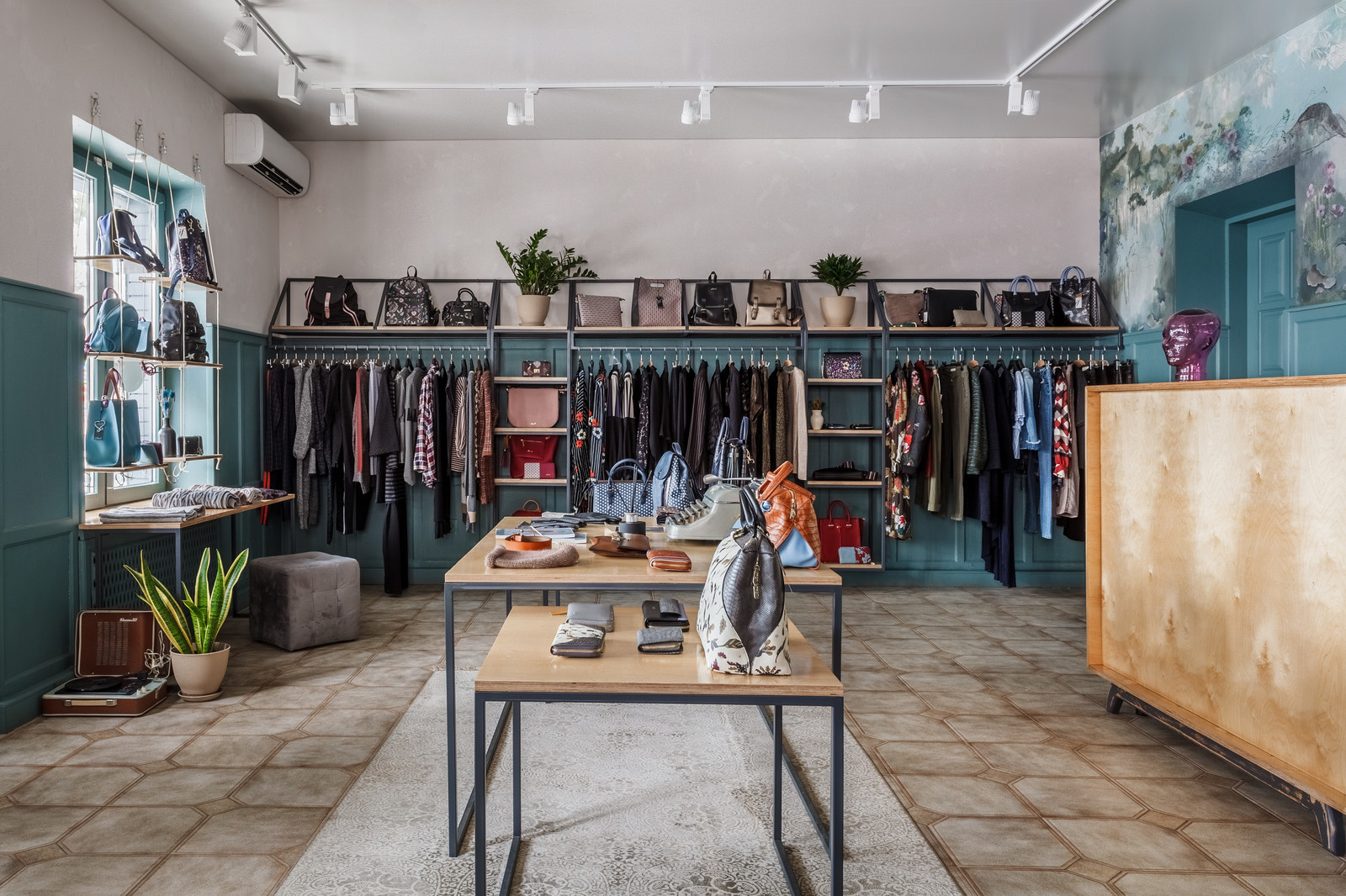 "SESTRA" Art-Showroom