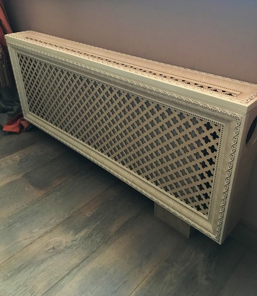 Экран-короб из багета дуб светлый