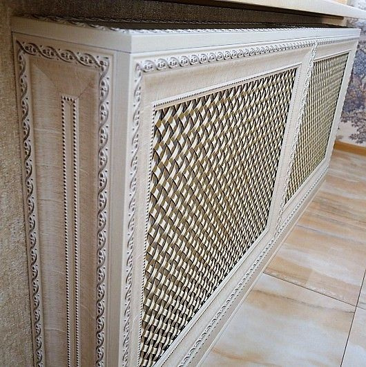 Обложка проекта: Экран короб из багета и дерева с подиумом