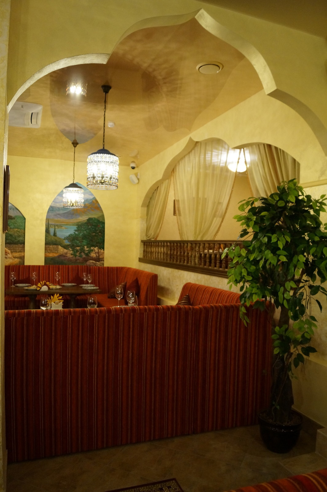 ресторан "Кизил"