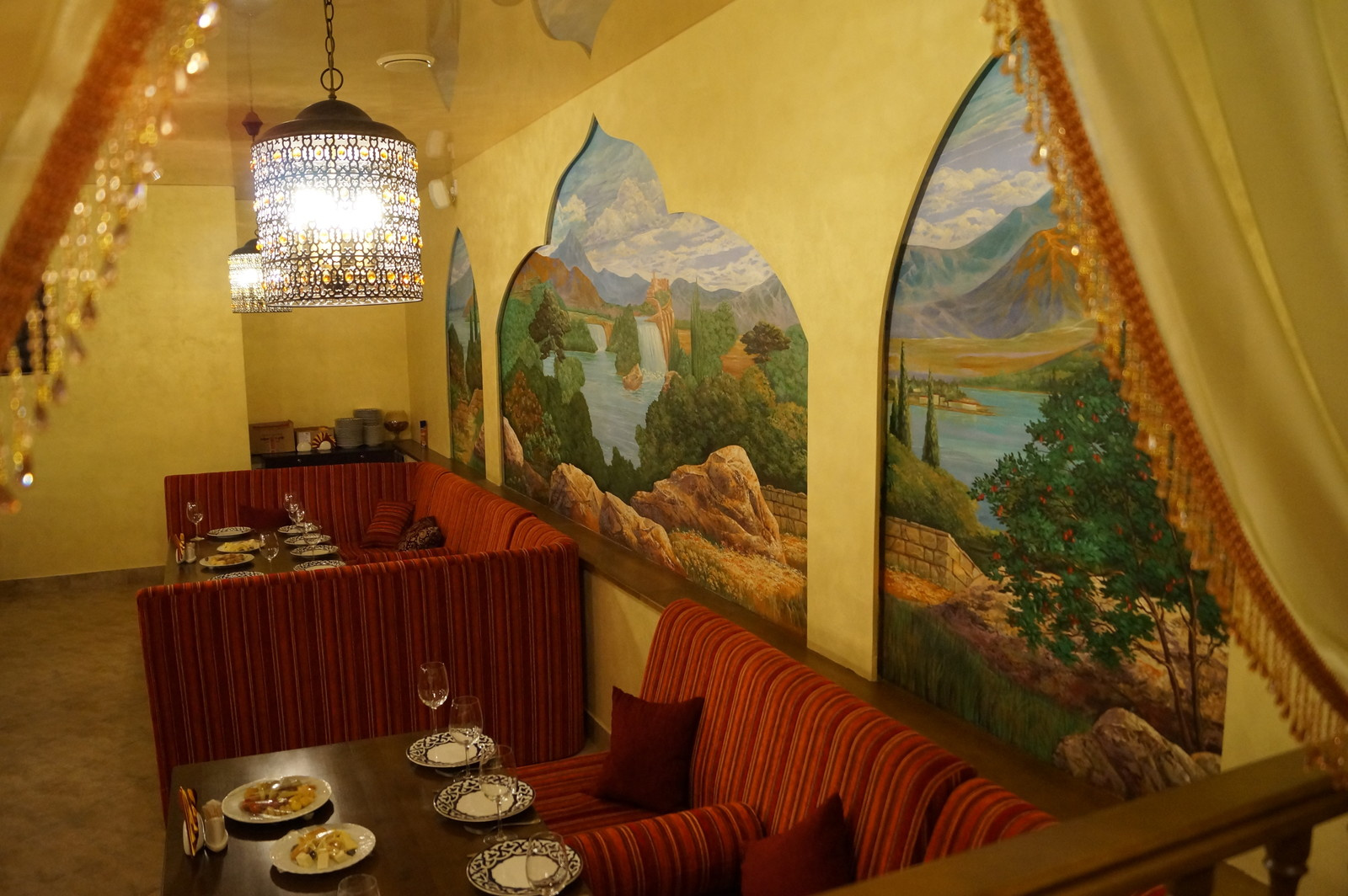 ресторан "Кизил"