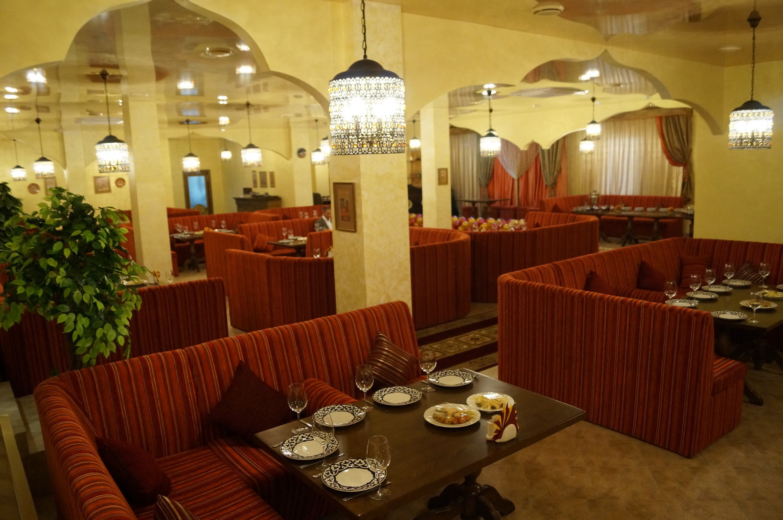 ресторан "Кизил"