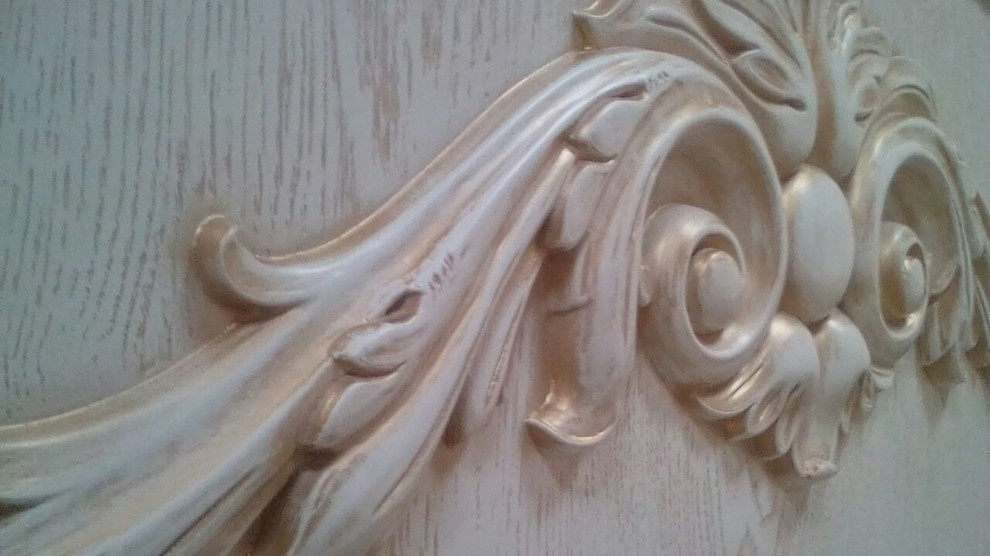 Спальня из массива дуба, с резьбой