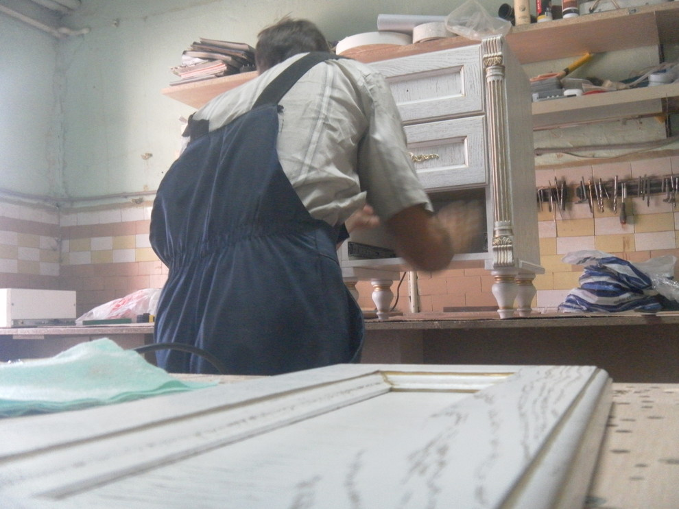 Спальня из массива дуба, с резьбой