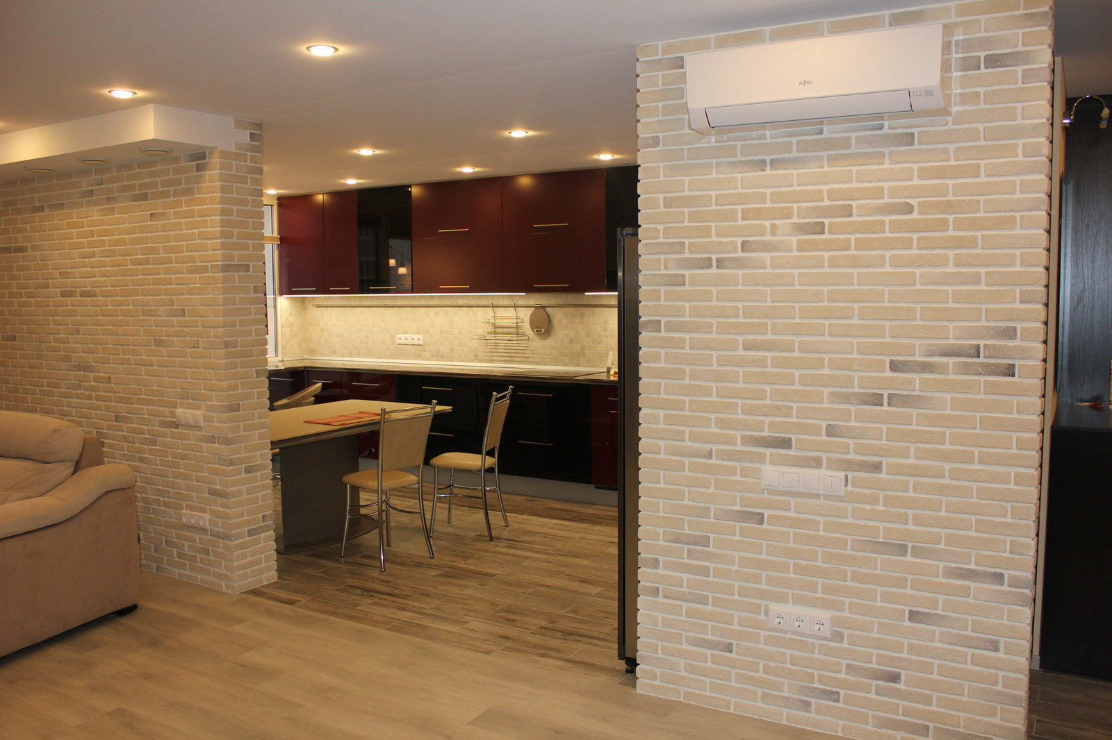 Обложка проекта: Дельфин 3 комнатная квартира