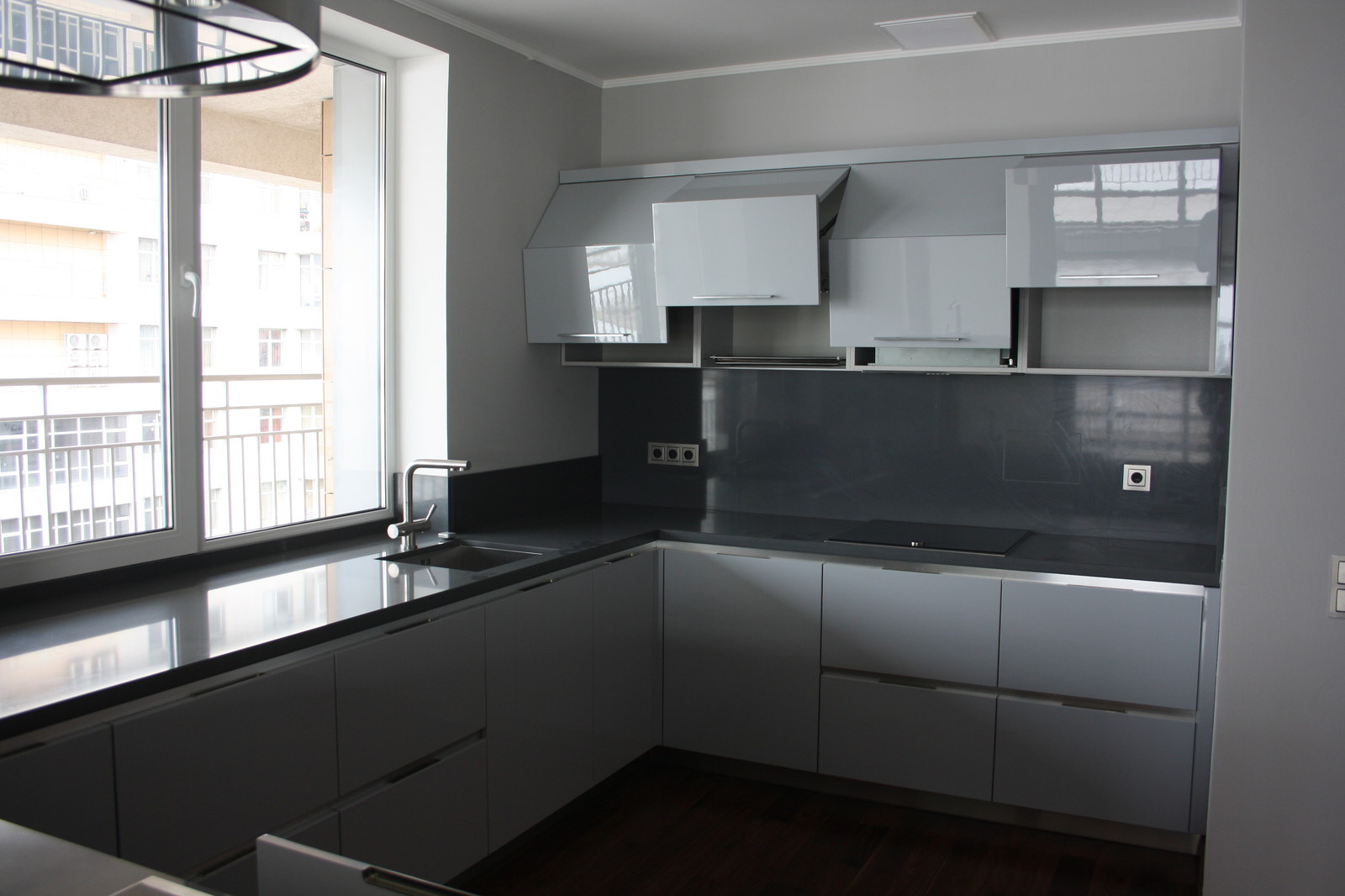 Кухни современные