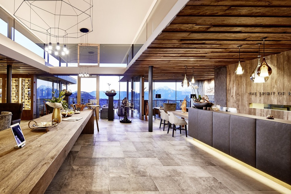 Светильник VIBIA WIREFLOW.