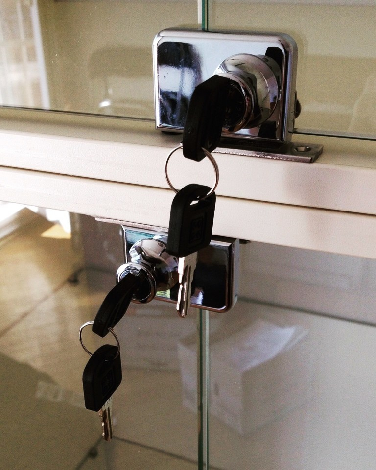 Обложка проекта: Шкафы