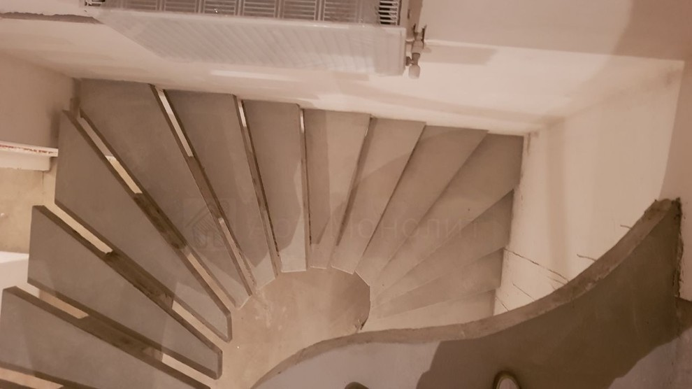 Лестница на косоуре