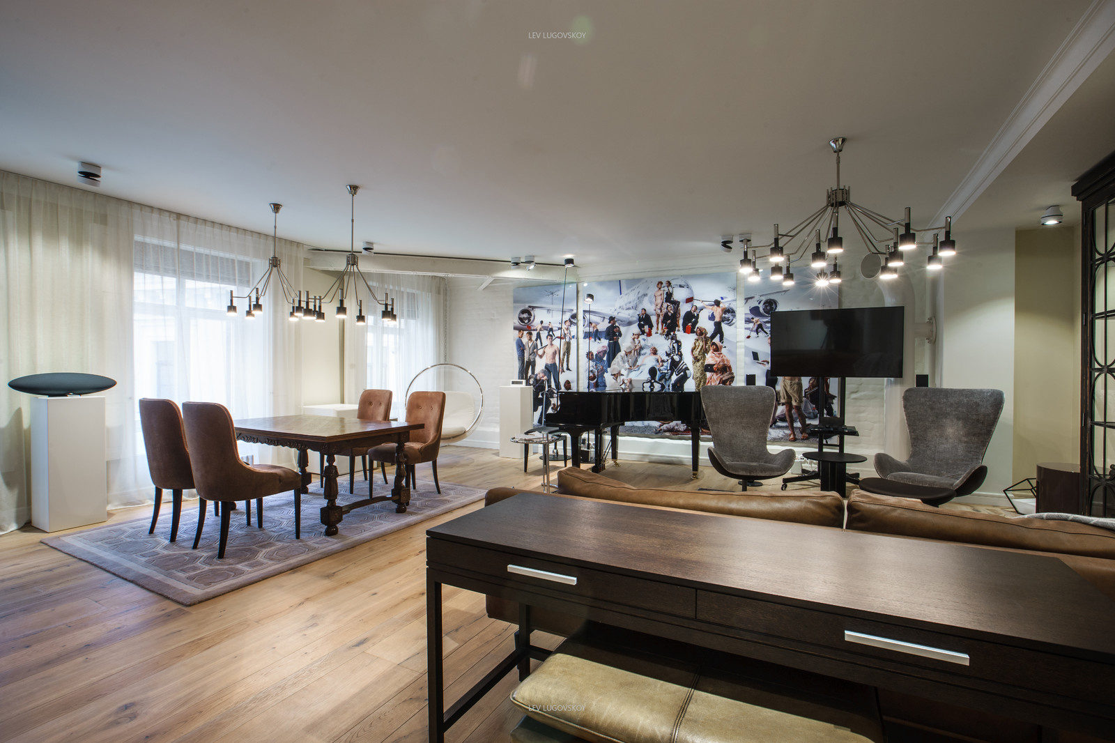 T-TRIPTYCH apArtment