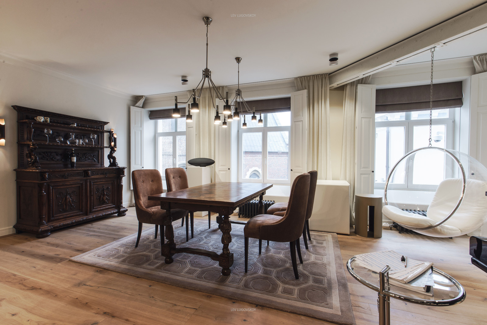 T-TRIPTYCH apArtment