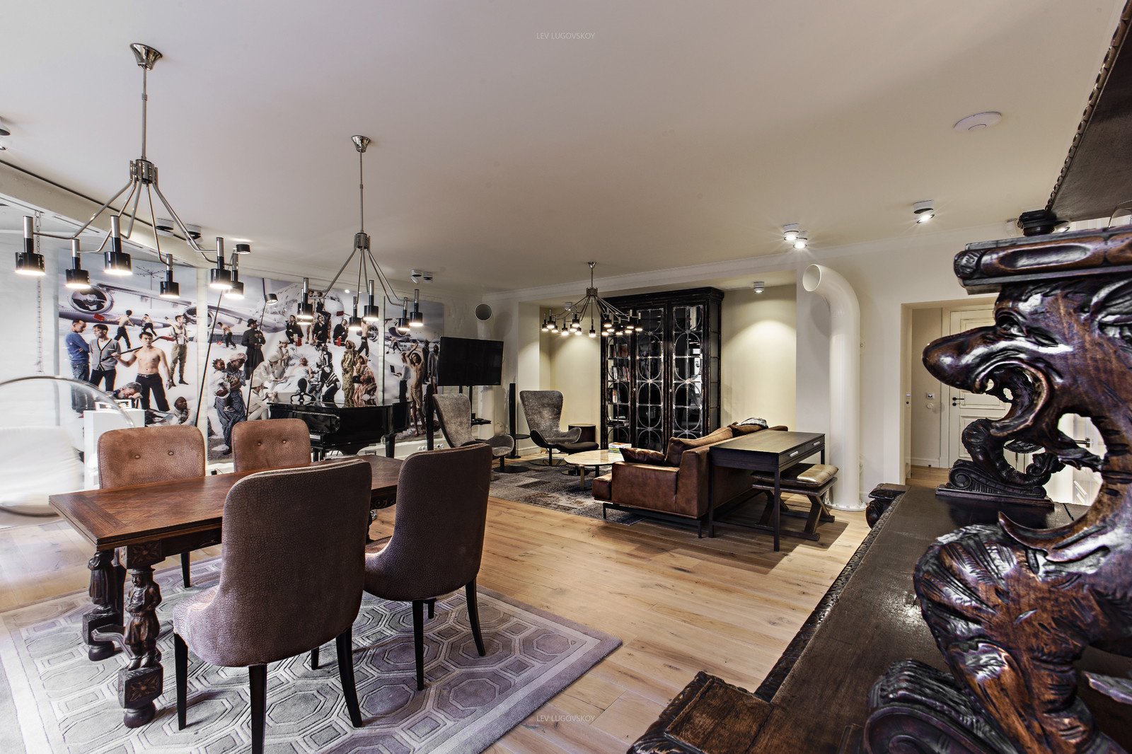 T-TRIPTYCH apArtment