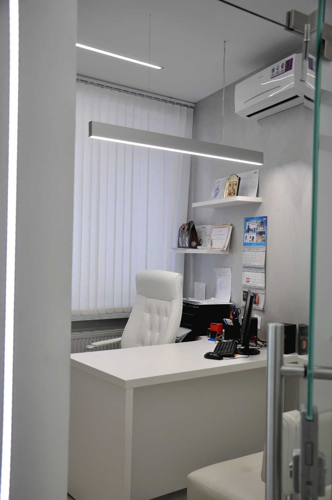 Авторская стоматология доктора Петрова "Artes"