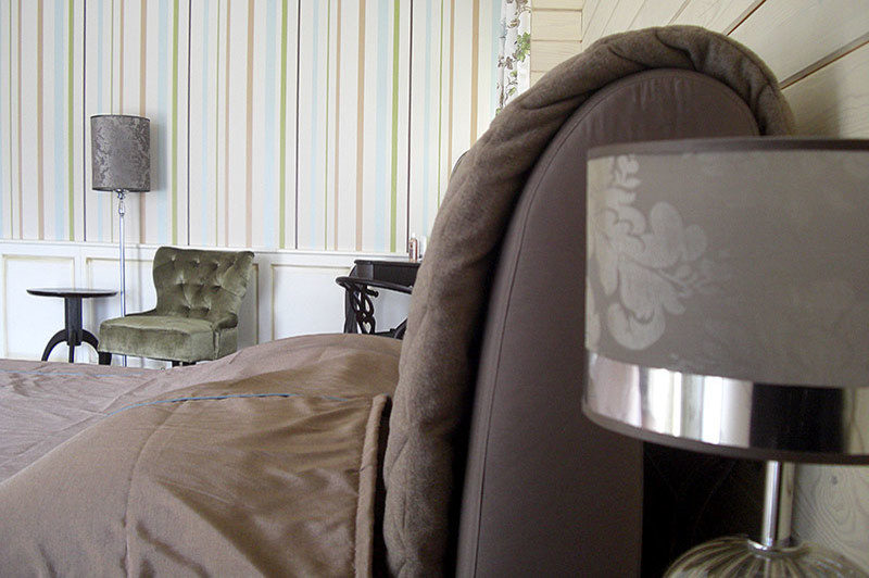 Спальня в деревянном доме